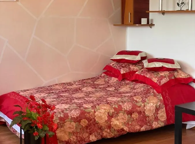 Charming quiet studio Coltea Old Town