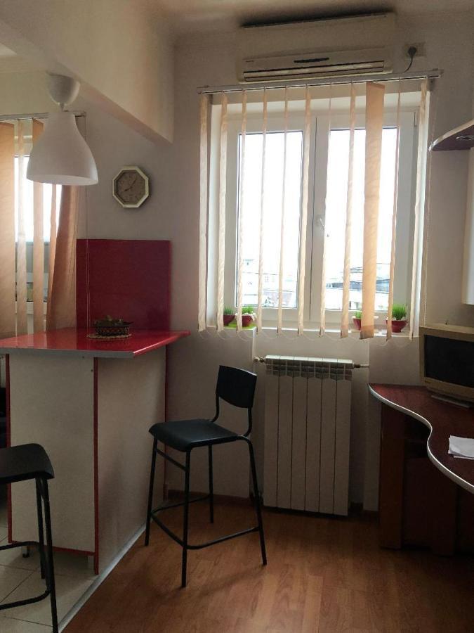 Charming Quiet Coltea Old Town Apartamento